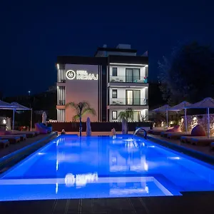 Memaj Hotel Ksamil